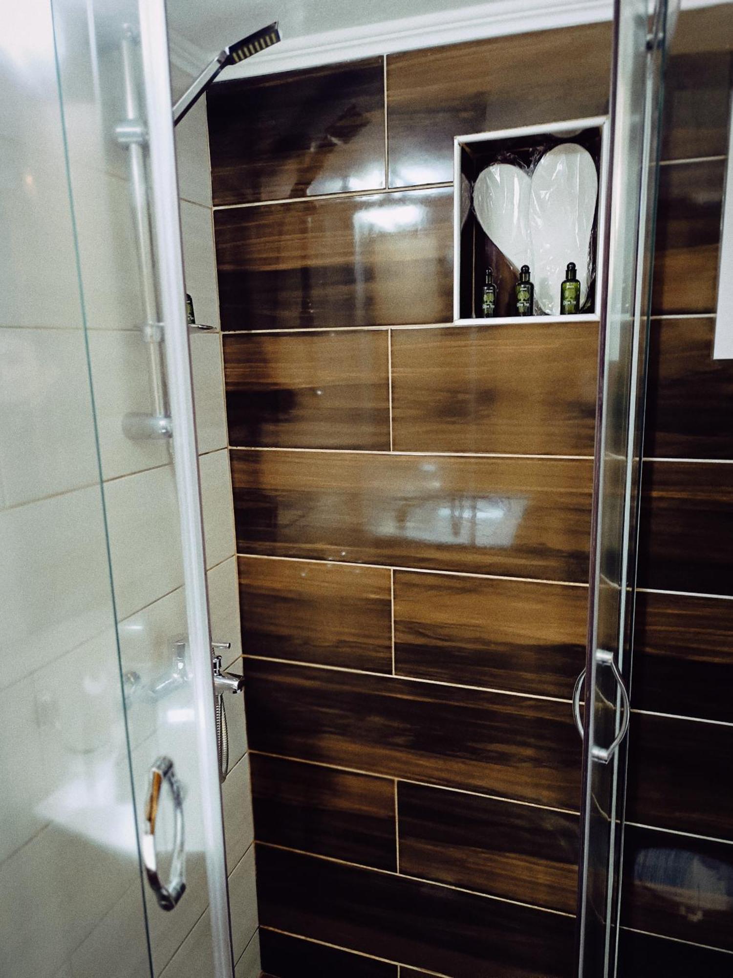 Majestik Room 卡瓦拉 外观 照片